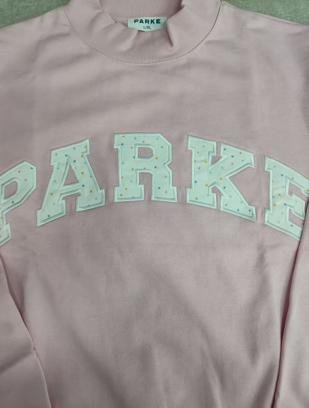 ✨Light Pink Mock Neck Sweatshirt PARKE Confetti Dot Letter Graphic - Picture 2 of 6